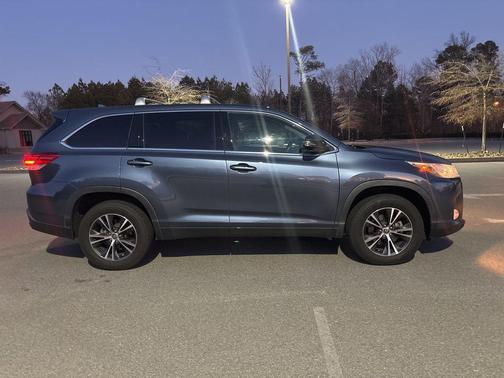 2019 Toyota Highlander LE Plus