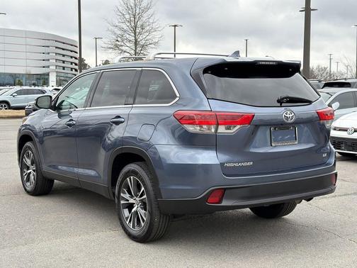2019 Toyota Highlander LE Plus