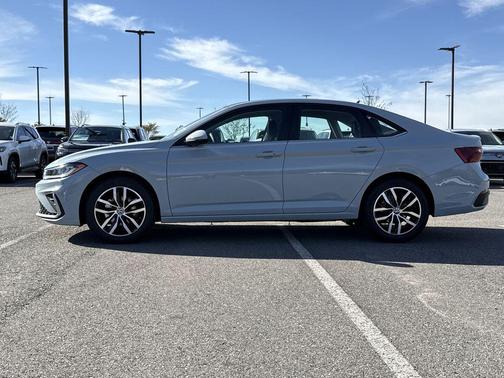 2026 Volkswagen Jetta 1.4T SE