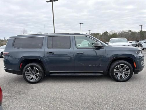 2024 Jeep Wagoneer L Series II 4x4