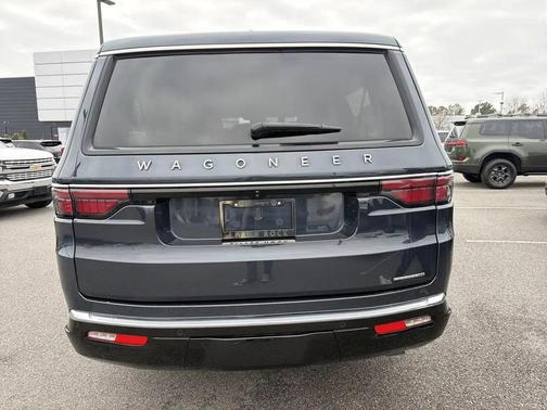 2024 Jeep Wagoneer L Series II 4x4