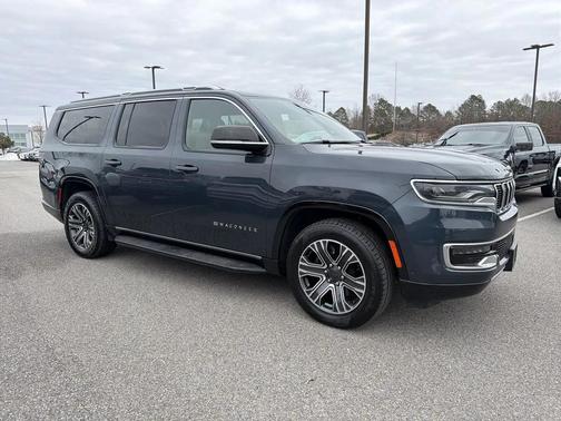 2024 Jeep Wagoneer L Series II 4x4