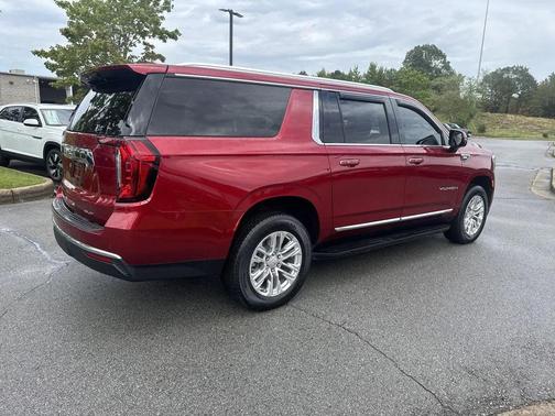2024 GMC Yukon XL SLT