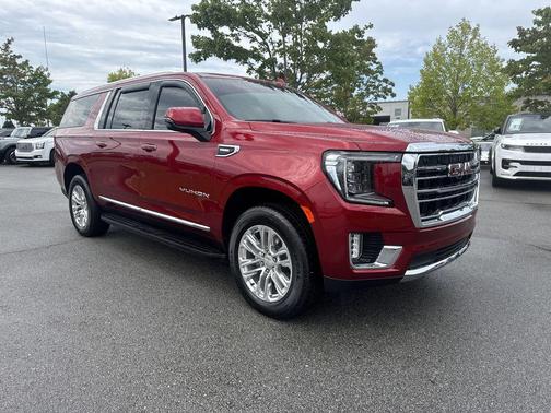 2024 GMC Yukon XL SLT