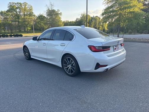 2021 BMW 330 330i