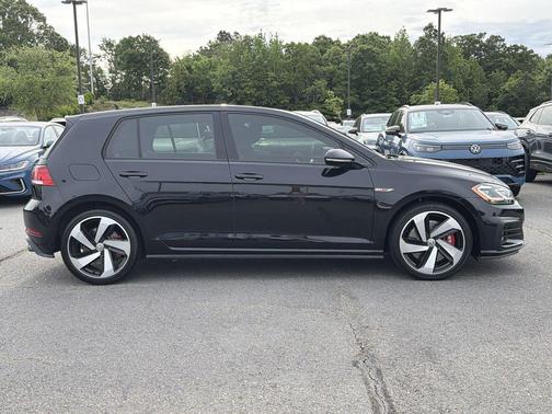 Deep Black Pearl 2019 Volkswagen Golf GTI 2.0T S 4-Door