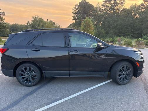 2023 Chevrolet Equinox FWD RS