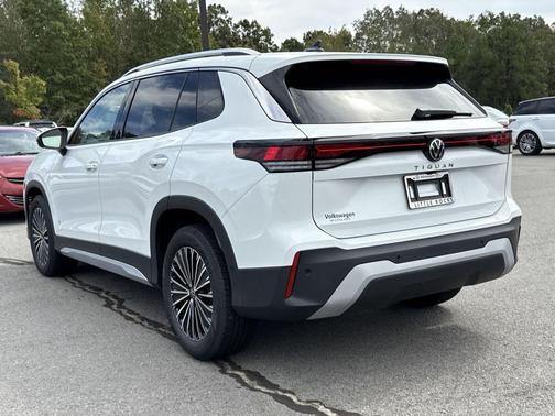 2025 Volkswagen Tiguan 2.0T S
