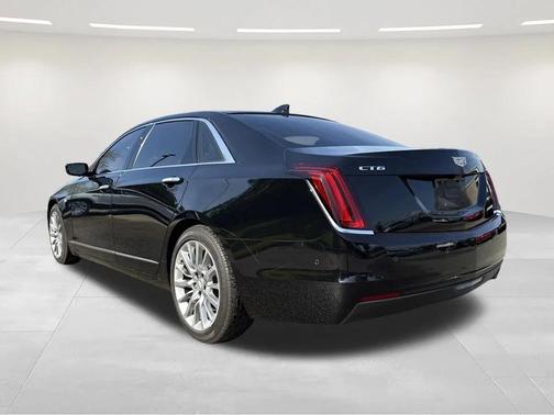 2017 Cadillac CT6 2.0L Turbo Luxury
