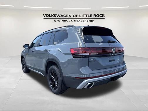 2025 Volkswagen Atlas 2.0T Peak Edition