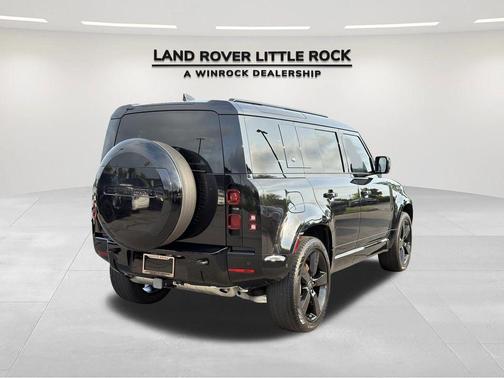 Santorini Black Metallic 2024 Land Rover Defender 110 P400 X-Dynamic SE