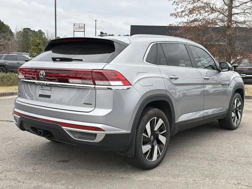 2025 Volkswagen Atlas Cross Sport 2.0T SEL