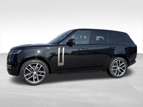 2025 Land Rover Range Rover P550e SE