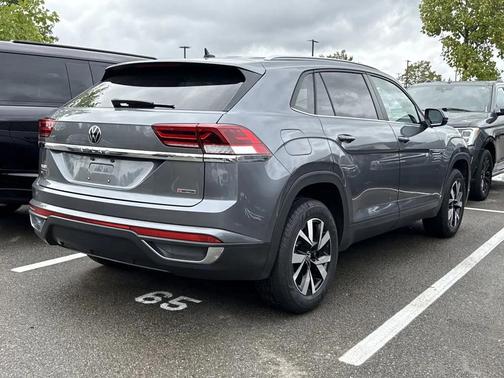 2022 Volkswagen Atlas Cross Sport 2.0T SE