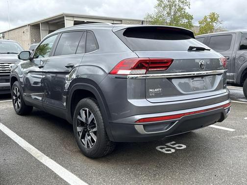 2022 Volkswagen Atlas Cross Sport 2.0T SE