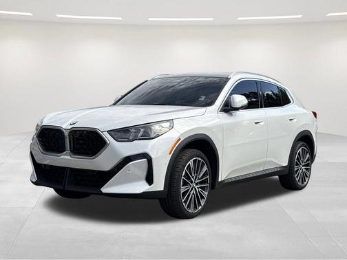 2025 BMW X2 xDrive28i