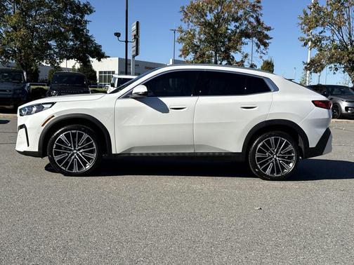 2025 BMW X2 xDrive28i