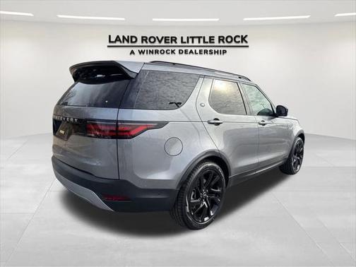 2025 Land Rover Discovery P300 S