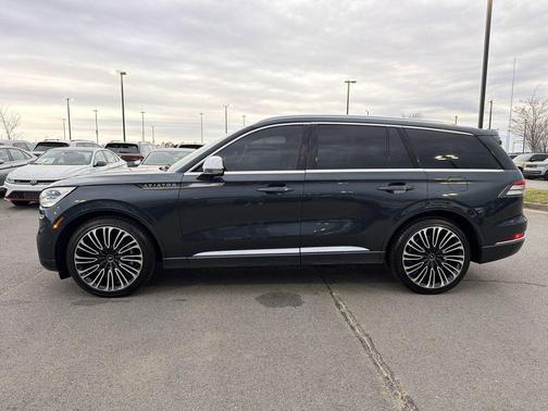 Flight Blue Clearcoat 2020 Lincoln Aviator Black Label AWD