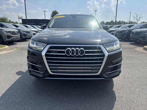 2019 Audi Q7 45 Premium Plus