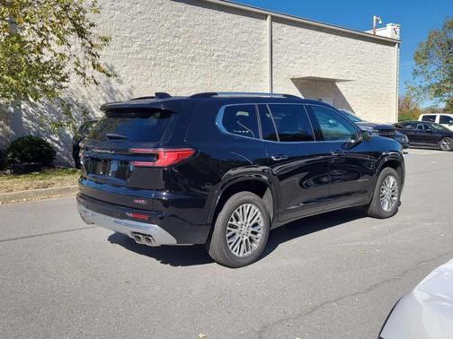 2025 GMC Acadia Denali