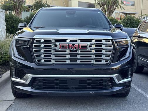 2025 GMC Acadia Denali