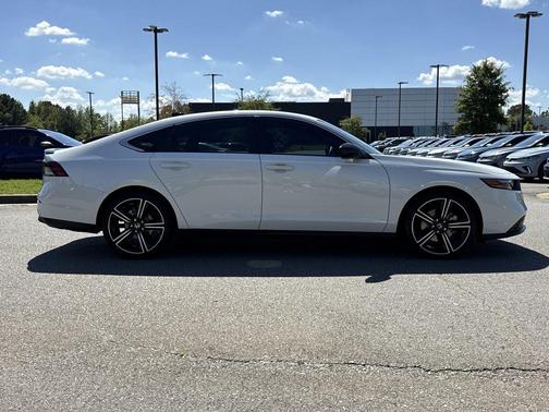 2024 Honda Accord Hybrid Base