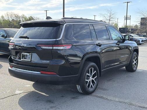 Diamond Black Crystal Pearlcoat 2024 Jeep Grand Cherokee L Limited