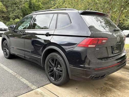 2022 Volkswagen Tiguan 2.0T SE R-Line Black
