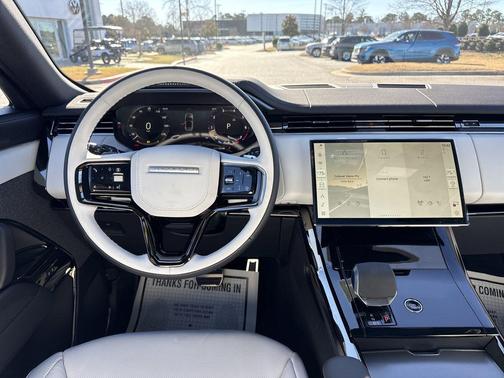 2026 Land Rover Range Rover Sport SE