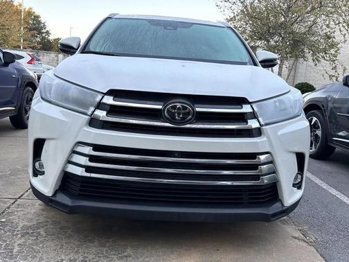 2019 Toyota Highlander Limited Platinum