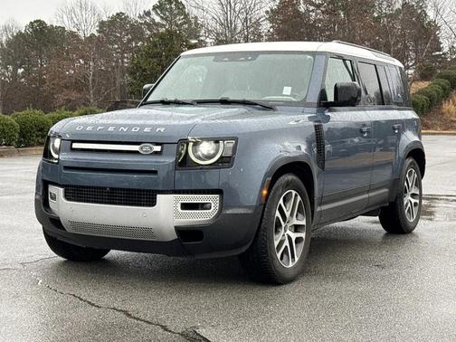 2024 Land Rover Defender 110 P400 S