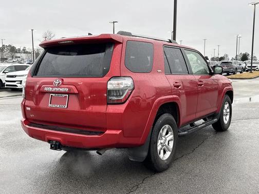 2022 Toyota 4Runner SR5