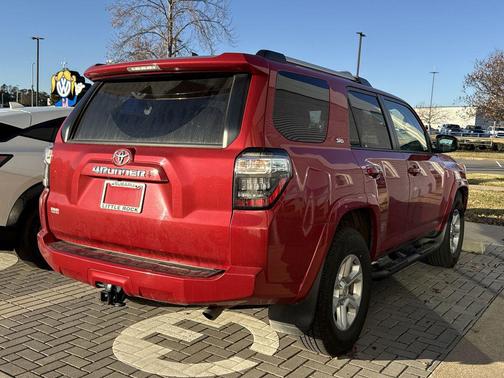 2022 Toyota 4Runner SR5