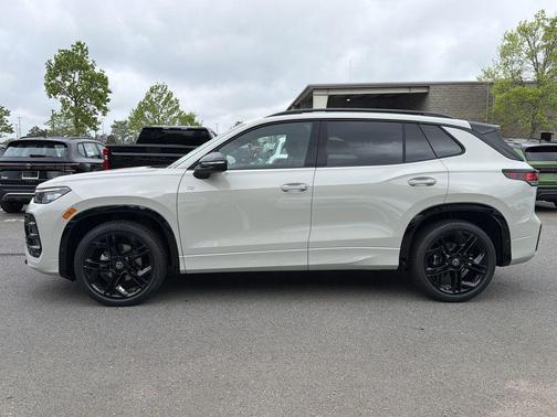 Sandstone 2026 Volkswagen Tiguan 2.0T SE R-Line Black