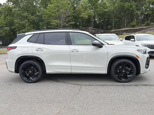 Sandstone 2026 Volkswagen Tiguan 2.0T SE R-Line Black