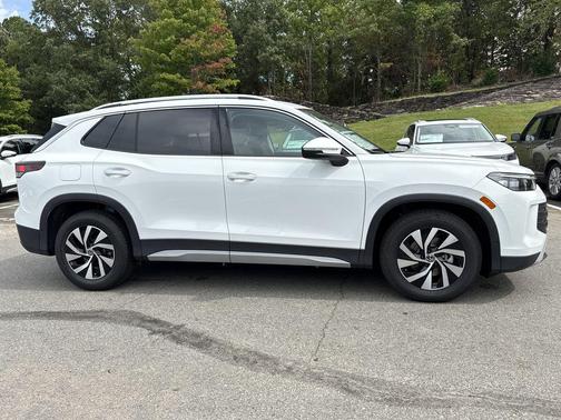 2025 Volkswagen Tiguan 2.0T S