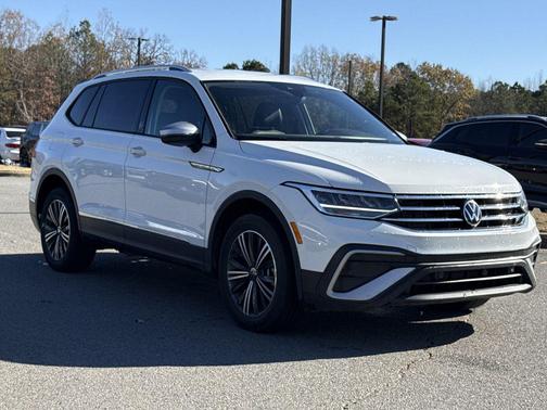 2024 Volkswagen Tiguan 2.0T Wolfsburg Edition
