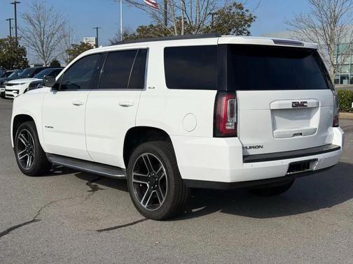 2017 GMC Yukon SLE