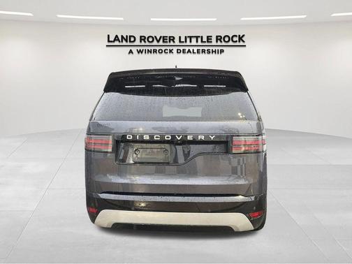 2024 Land Rover Discovery P360 Metropolitan Edition