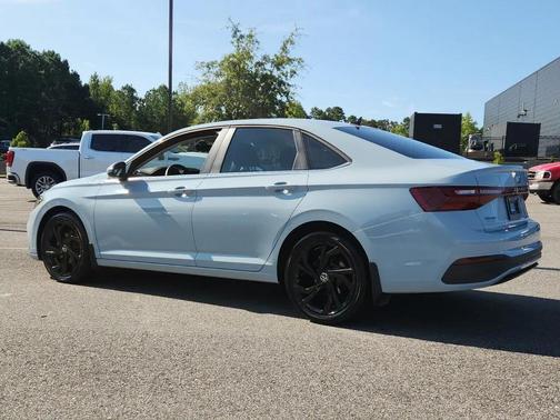 2025 Volkswagen Jetta 1.5T SE