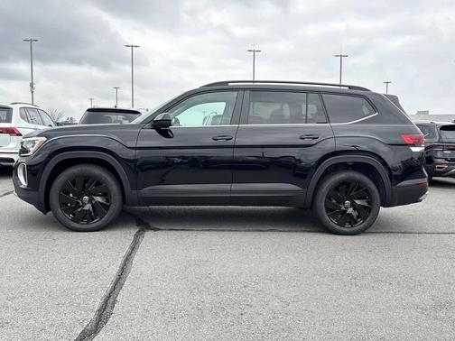 2026 Volkswagen Atlas 2.0T SE w/Technology 4MOTION