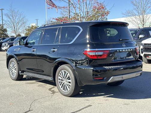 2023 Nissan Armada SL 2WD