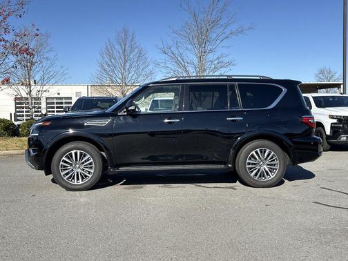 2023 Nissan Armada SL 2WD