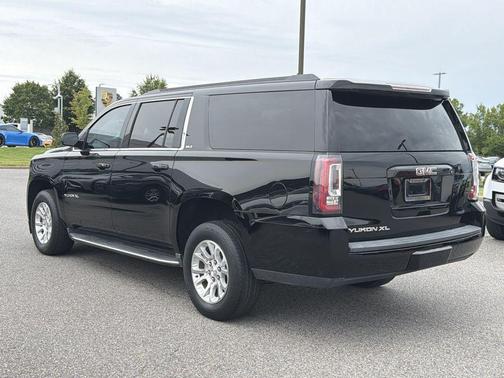 Onyx Black 2018 GMC Yukon XL SLT