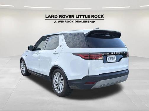 2024 Land Rover Discovery P300 S