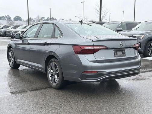 2023 Volkswagen Jetta 1.5T SE