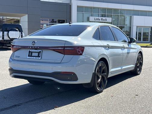 2025 Volkswagen Jetta 1.5T SE
