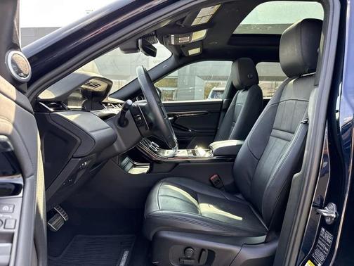 2023 Land Rover Range Rover Evoque R-Dynamic SE
