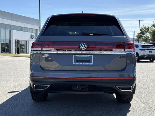2025 Volkswagen Atlas 2.0T SEL